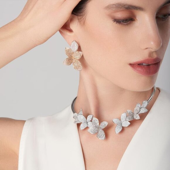 Torque Rhinestone Flower Chunky Necklace Choker Open Collar Crystal Statement Ne - Picture 5 of 7